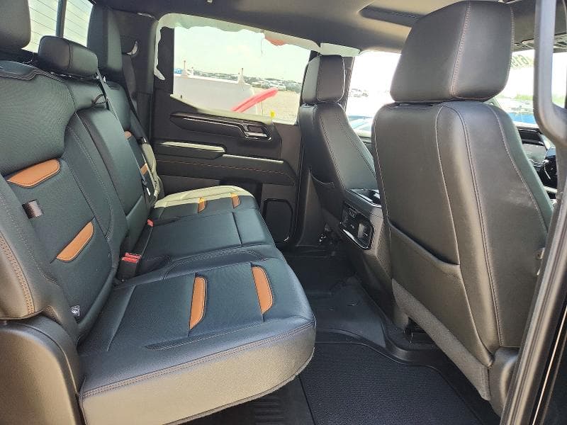 2023 GMC SIERRA K1500 AT4 10