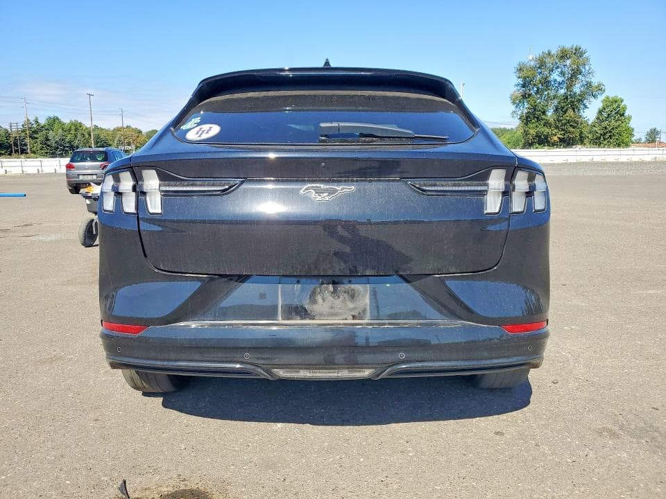 2022 FORD MUSTANG MACH-E PREMIUM 6