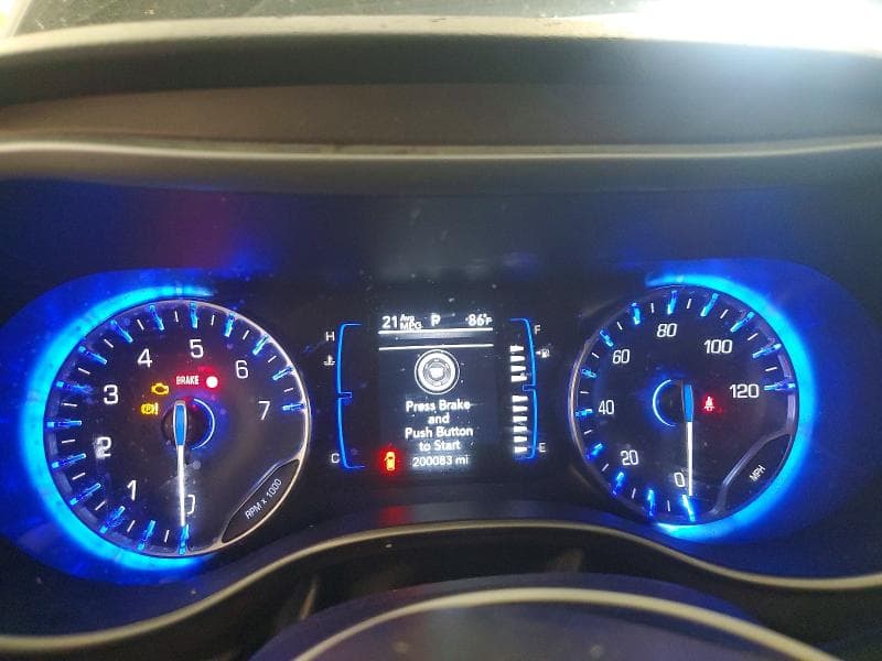 2021 CHRYSLER VOYAGER LXI 9