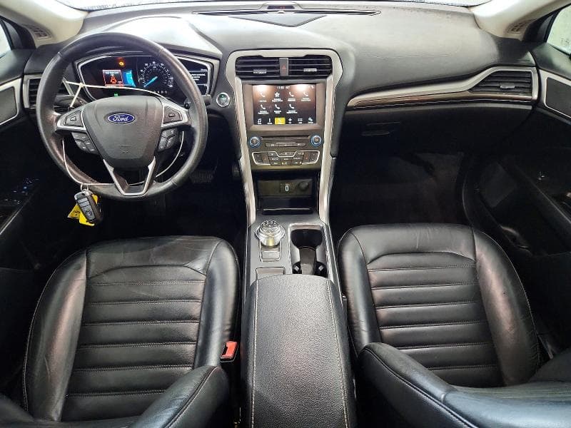 2017 FORD FUSION SE 8