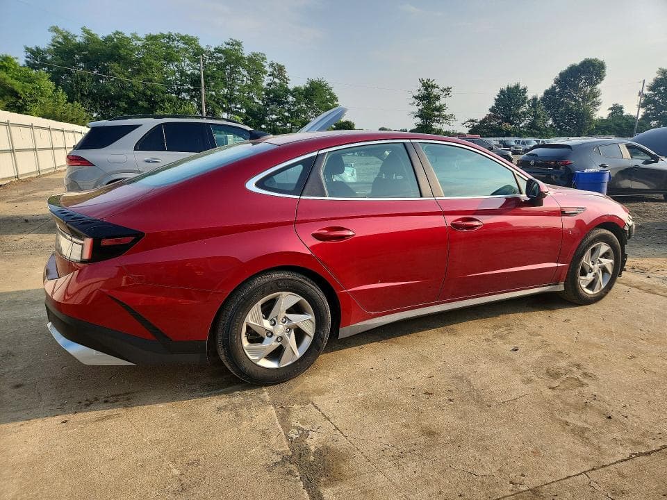 2025 HYUNDAI SONATA SE 3