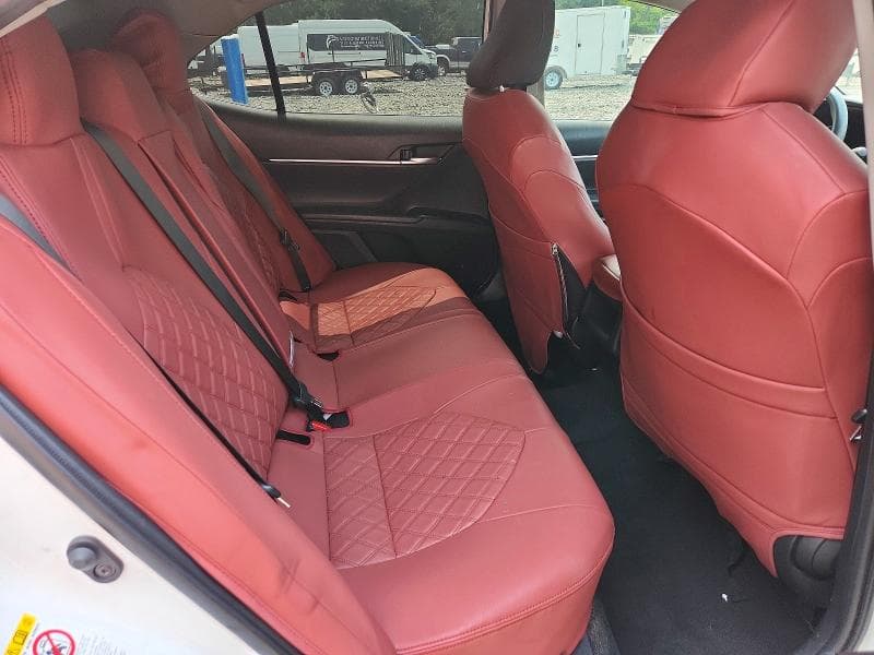 2019 TOYOTA CAMRY LE 10