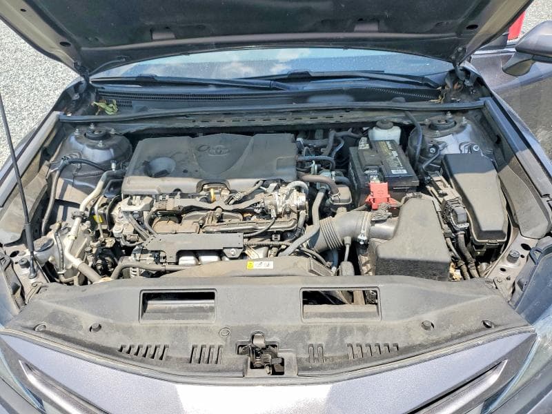 2021 TOYOTA CAMRY SE 11