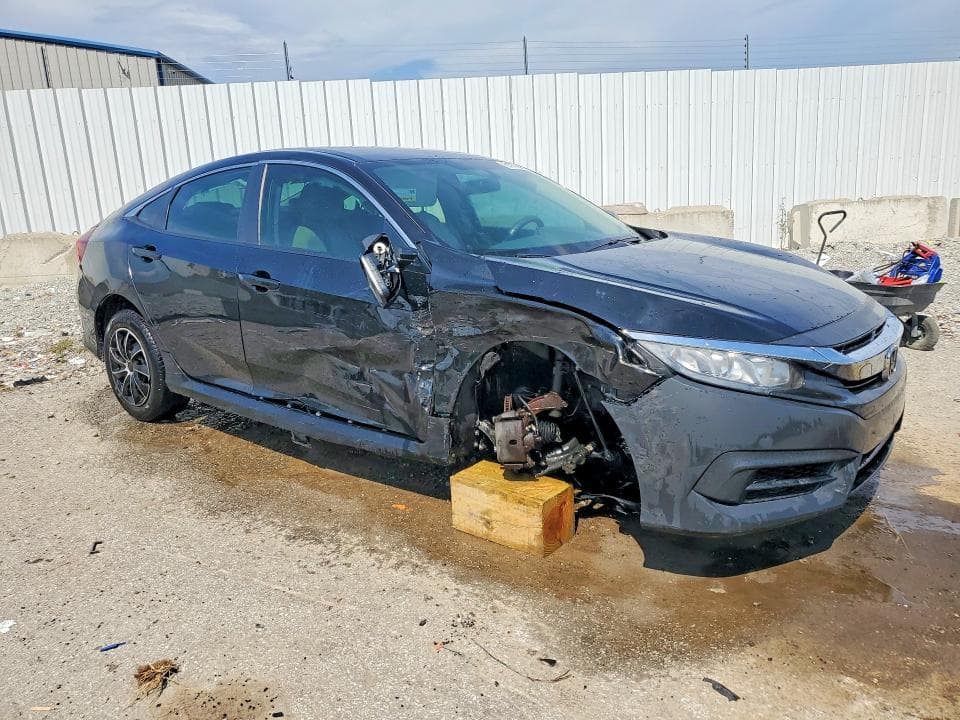 2017 HONDA CIVIC LX 4