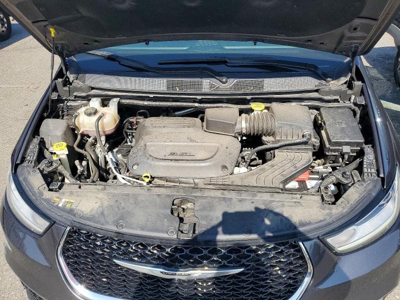 2023 CHRYSLER PACIFICA TOURING L 12