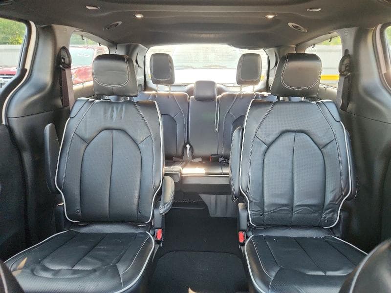 2024 CHRYSLER PACIFICA LIMITED 10