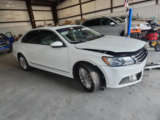2017 VOLKSWAGEN PASSAT SE 4