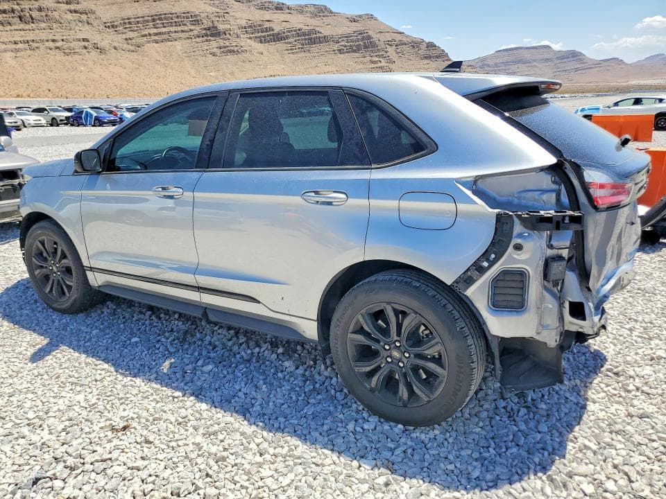 2022 FORD EDGE SE 2