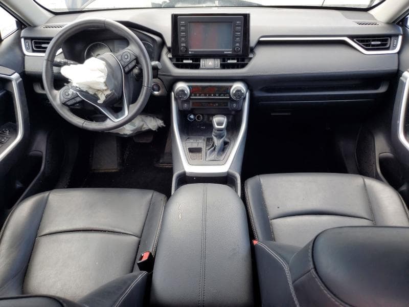 2021 TOYOTA RAV4 XLE PREMIUM 8