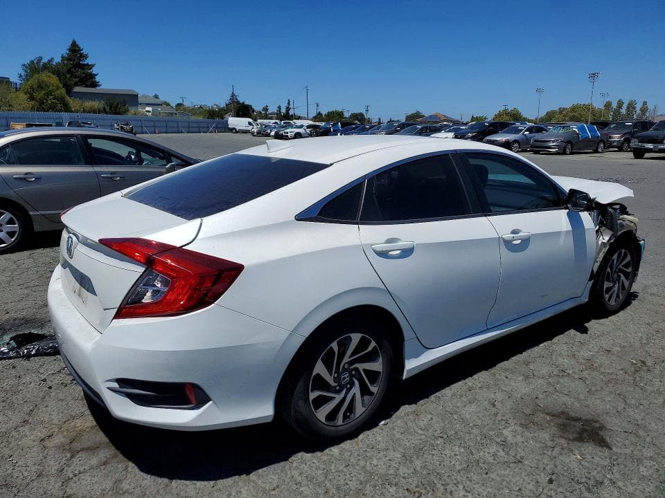 2017 HONDA CIVIC EX 3