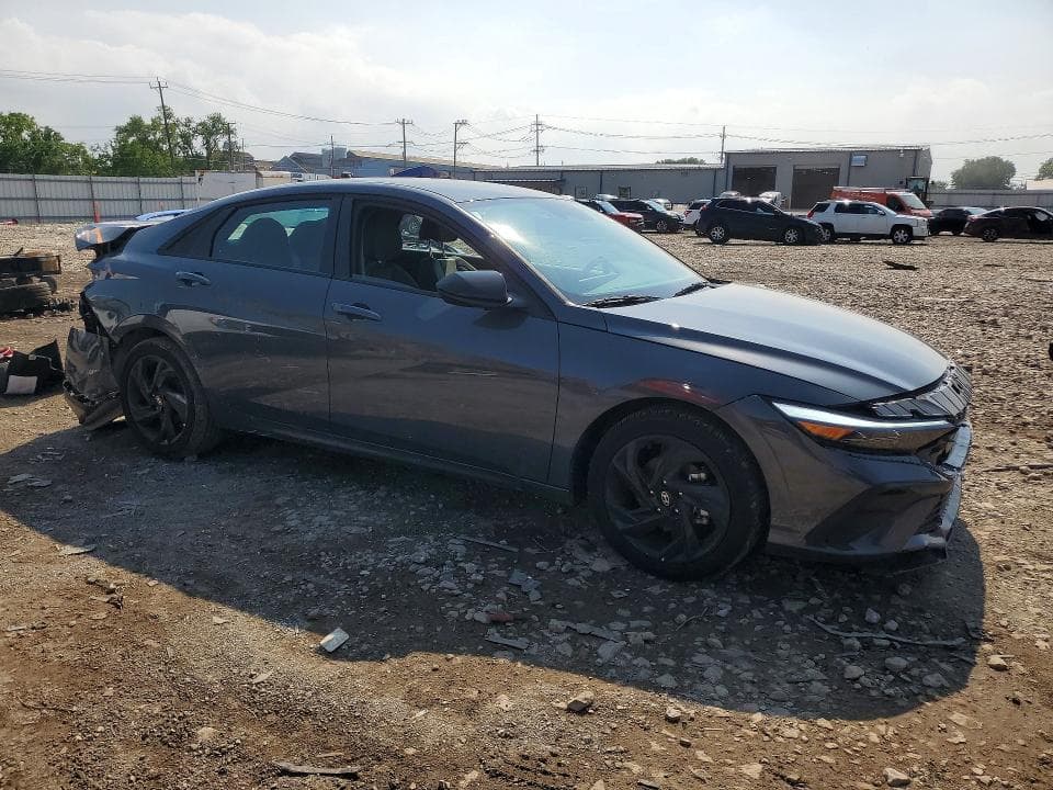 2026 HYUNDAI ELANTRA SEL SPORT 4