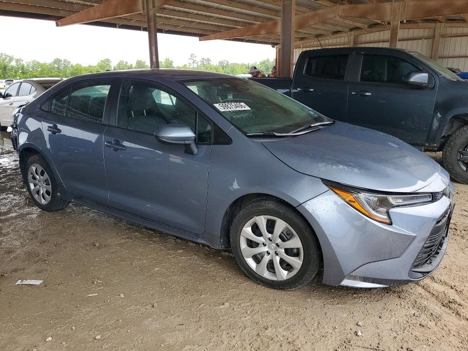 2023 TOYOTA COROLLA LE 4