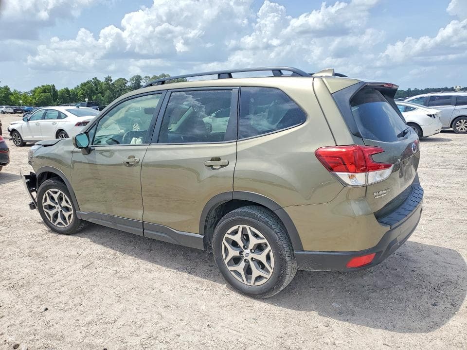 2023 SUBARU FORESTER PREMIUM 2