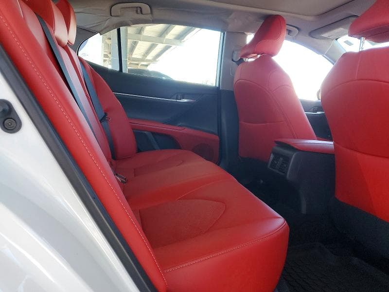 2024 TOYOTA CAMRY XSE 10