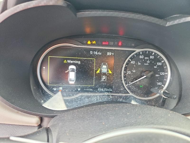 2021 NISSAN VERSA SV 9