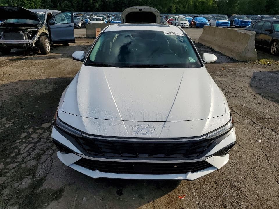 2024 HYUNDAI ELANTRA LIMITED 5