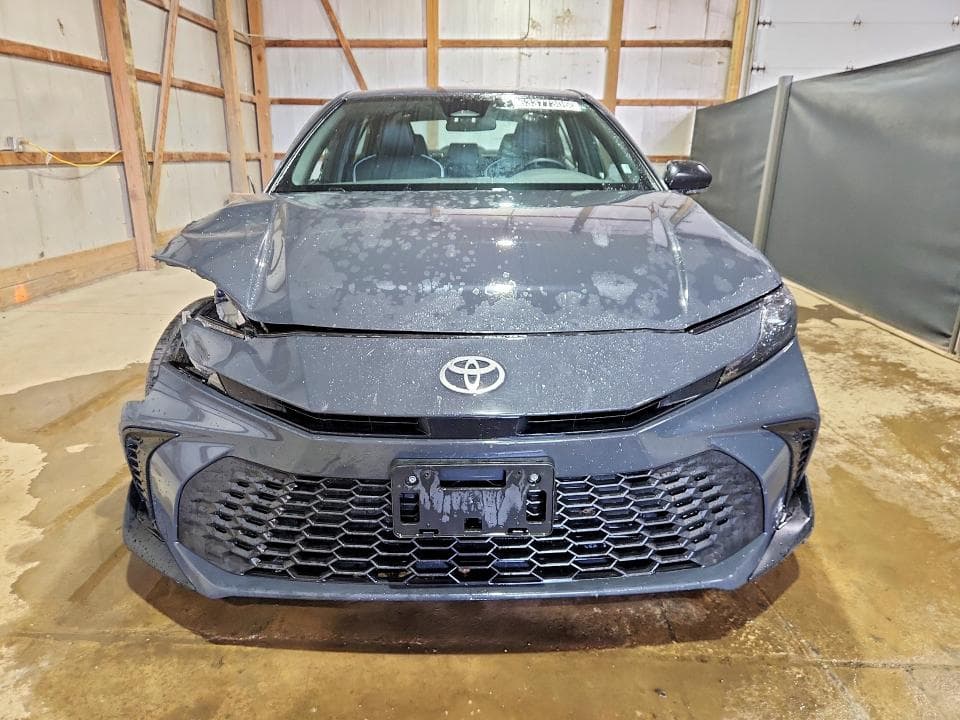 2025 TOYOTA CAMRY SE 5