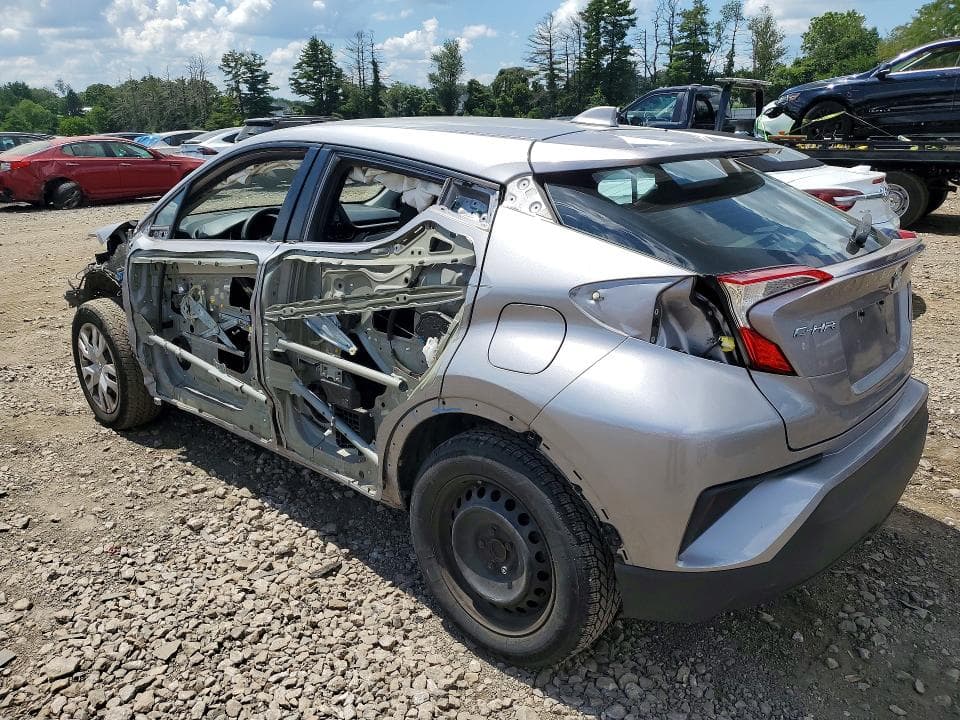 2020 TOYOTA C-HR LE 2
