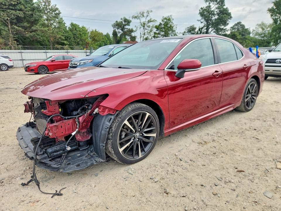 2018 TOYOTA CAMRY XSE - 1