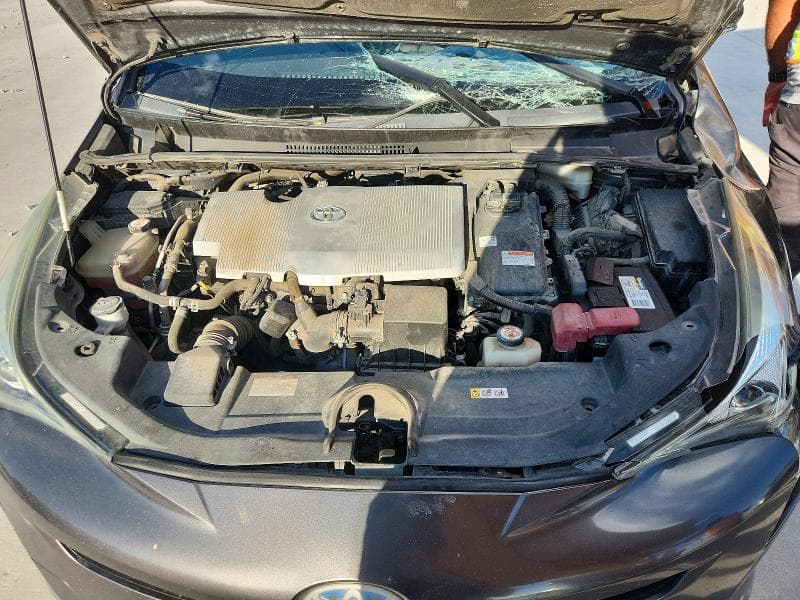 2018 TOYOTA PRIUS TWO ECO 11