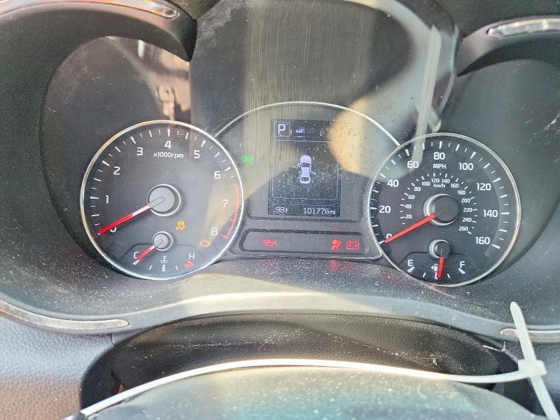 2018 KIA FORTE LX 9