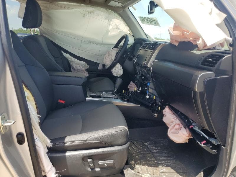 2023 TOYOTA 4RUNNER SR5 PREMIUM 7