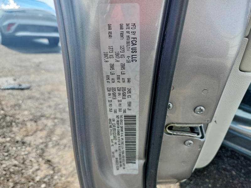 2019 JEEP CHEROKEE LIMITED 13