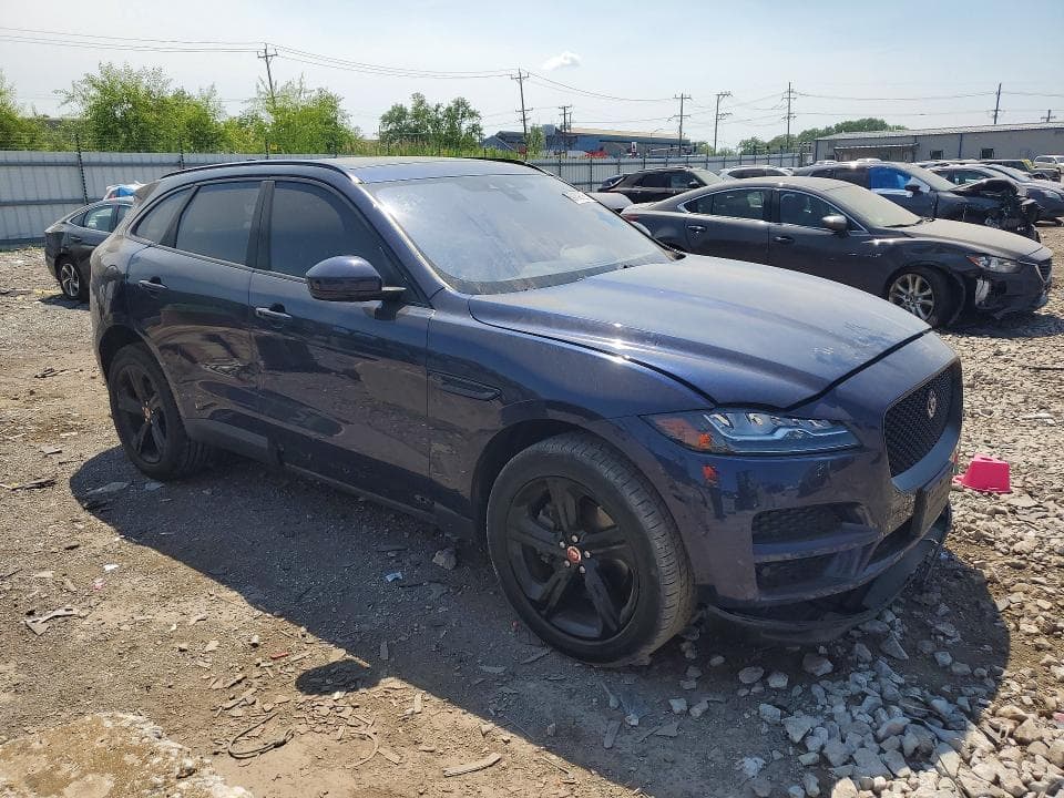 2017 JAGUAR F-PACE PRESTIGE 4