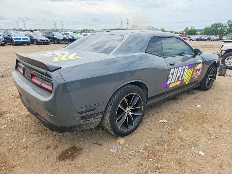 2017 DODGE CHALLENGER SXT 3