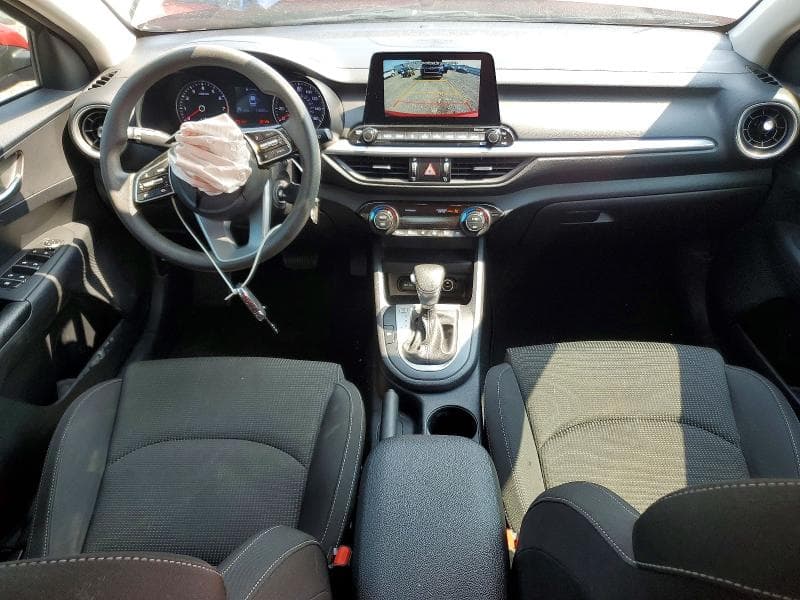 2019 KIA FORTE LXS 8