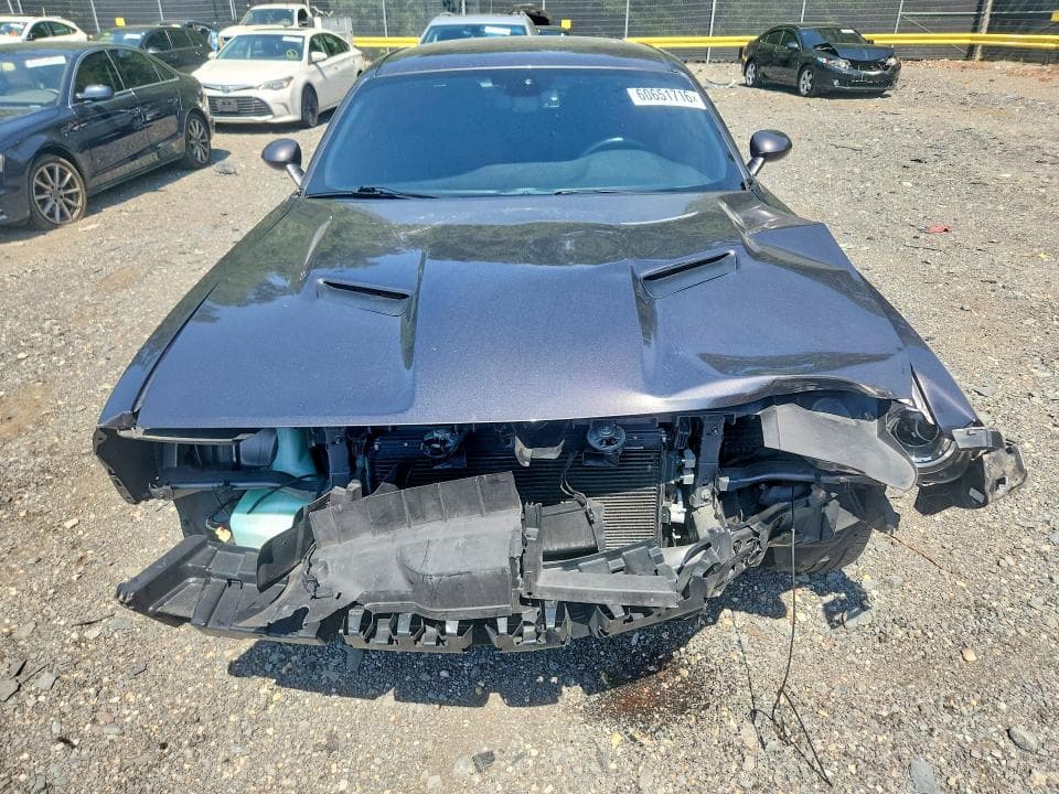 2022 DODGE CHALLENGER SXT 5