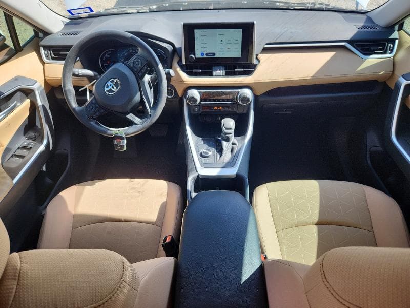 2025 TOYOTA RAV4 HYBRID XLE 8