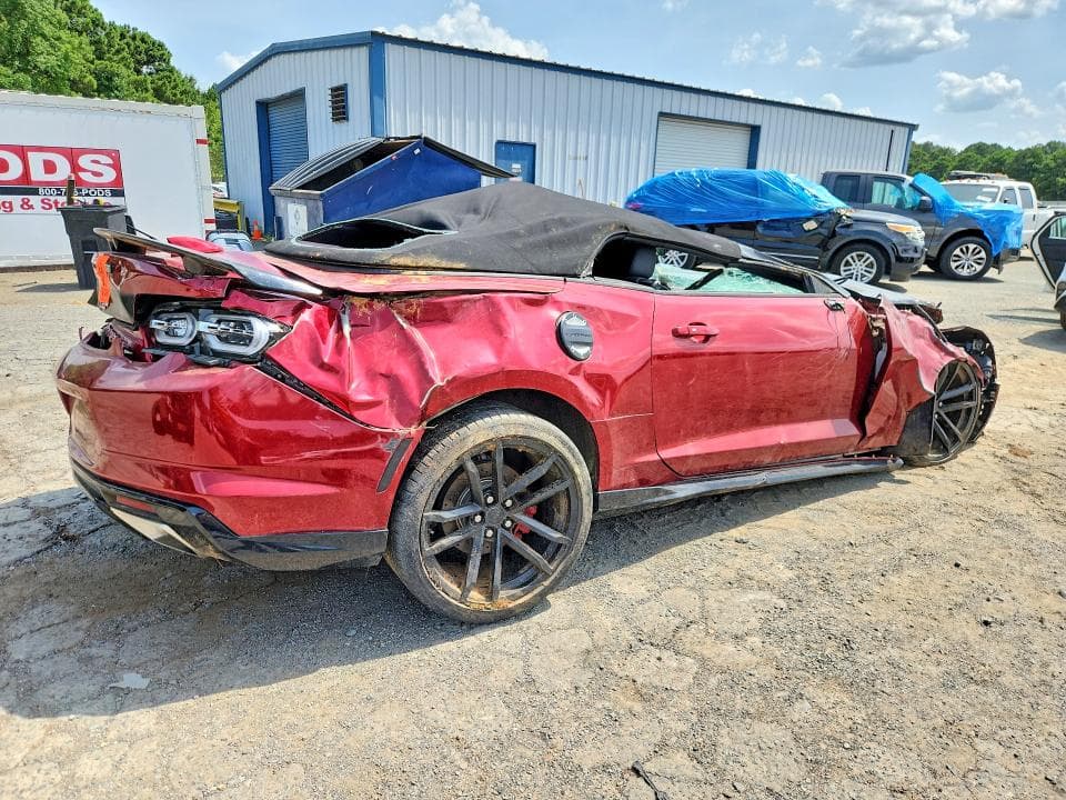 2023 CHEVROLET CAMARO LT 3