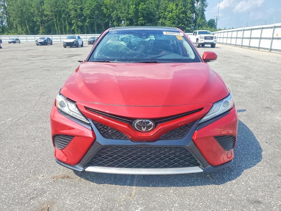 2020 TOYOTA CAMRY XSE 5