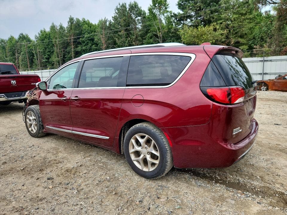 2017 CHRYSLER PACIFICA LIMITED 2