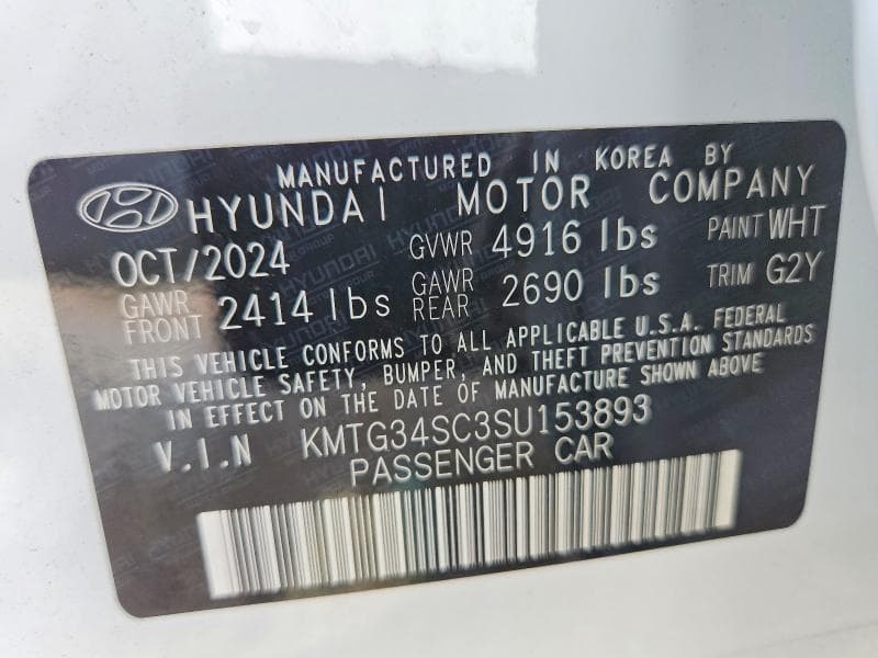 2025 GENESIS G70 2.5T STANDARD 12