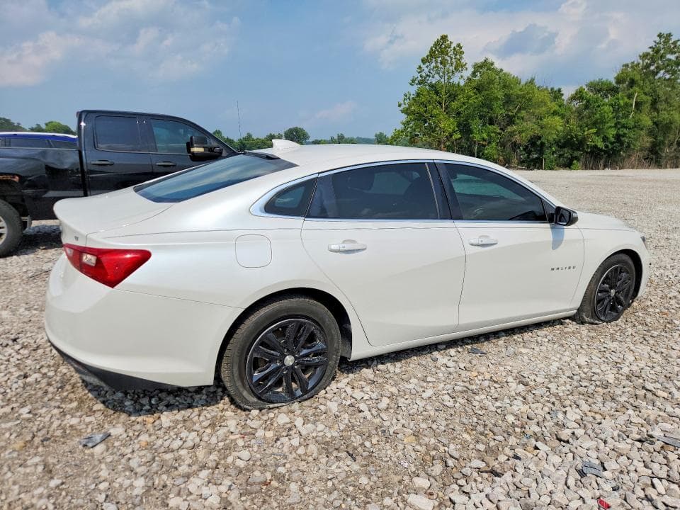 2017 CHEVROLET MALIBU LT 3