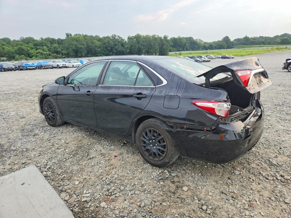 2017 TOYOTA CAMRY LE 2