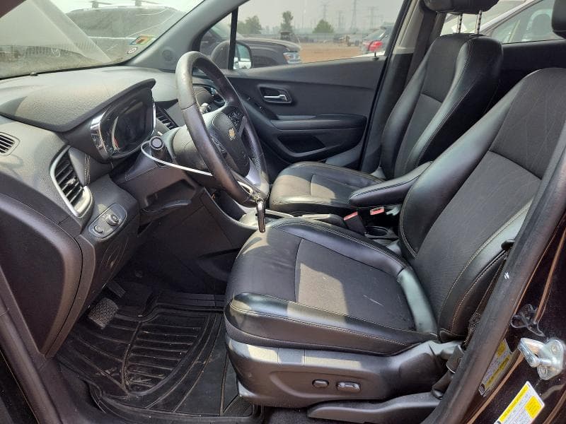 2021 CHEVROLET TRAX 1LT 7