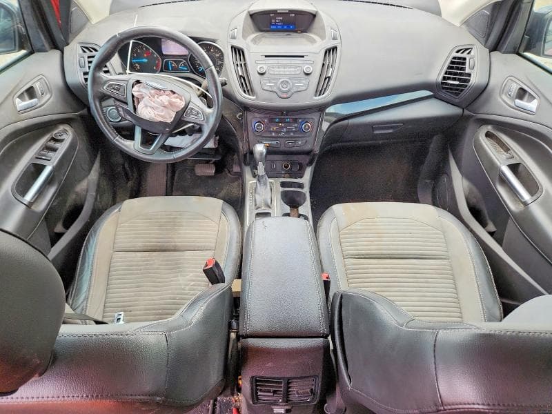 2017 FORD ESCAPE SE 8