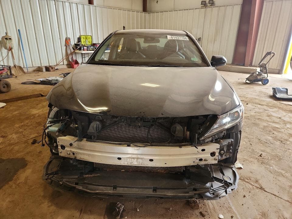 2022 TOYOTA CAMRY LE 5