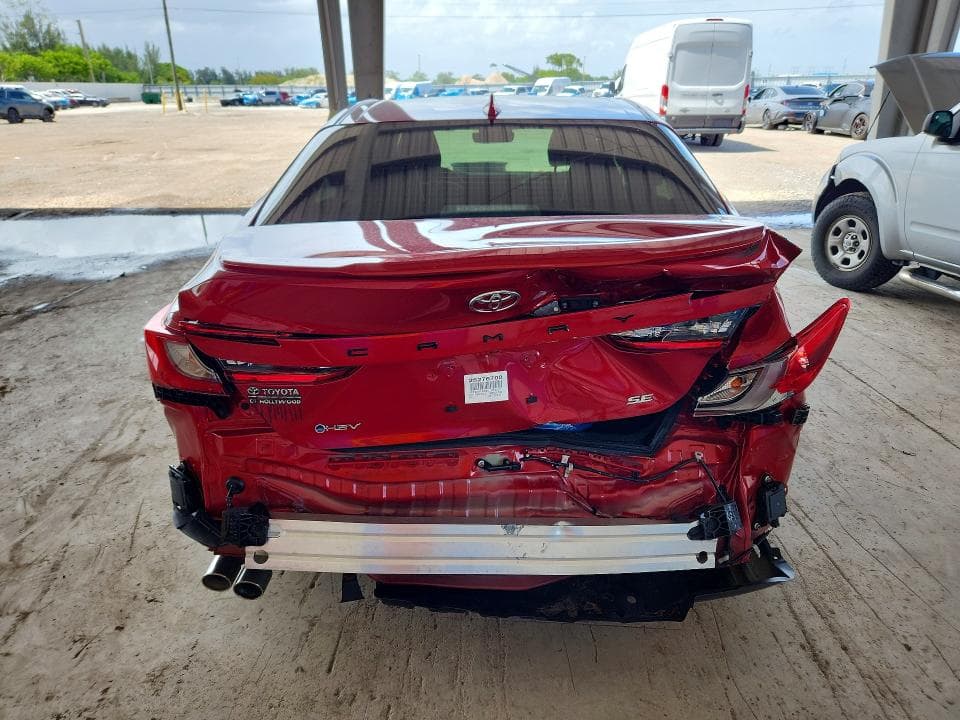 2025 TOYOTA CAMRY SE 6