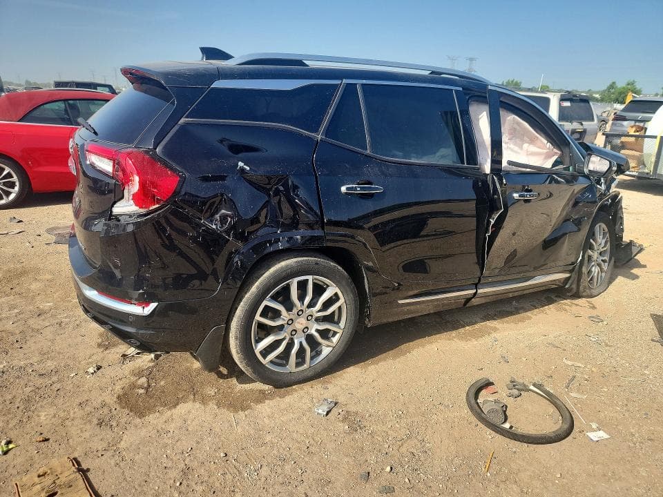 2022 GMC TERRAIN DENALI 3