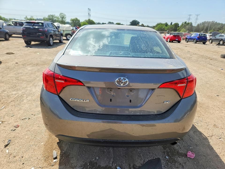 2018 TOYOTA COROLLA SE 6
