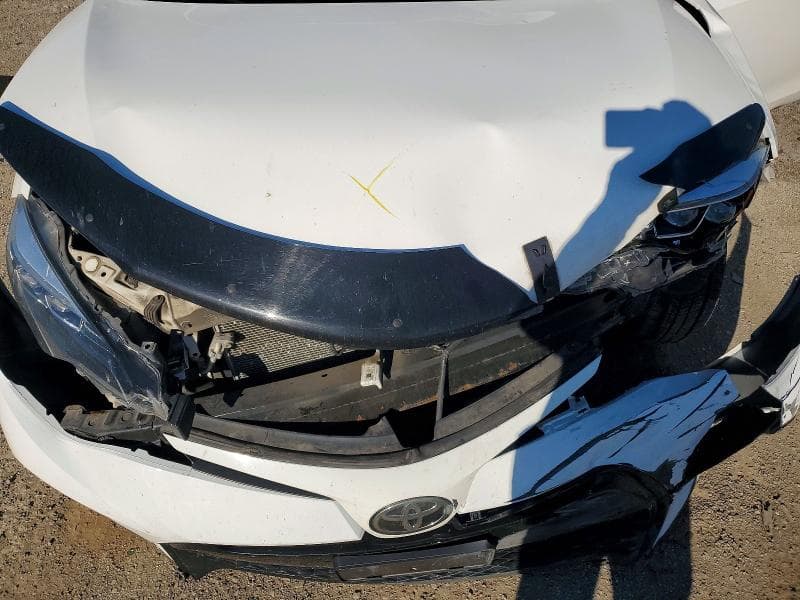 2019 TOYOTA COROLLA L 11
