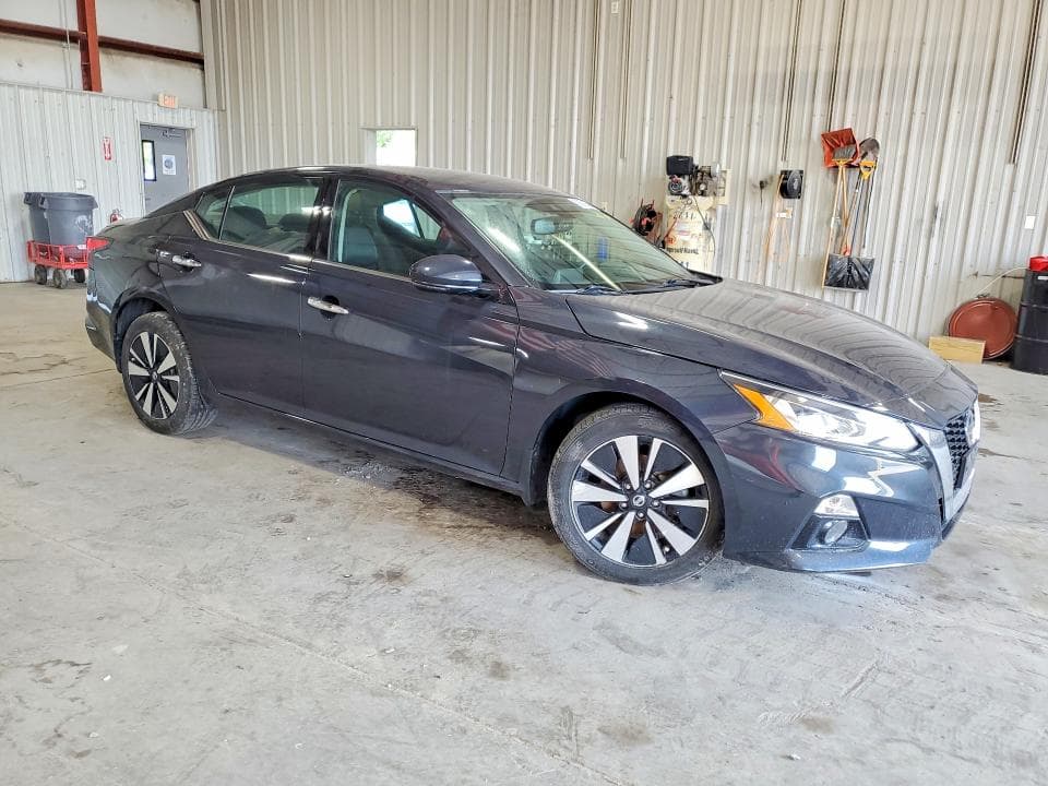 2020 NISSAN ALTIMA SV 4