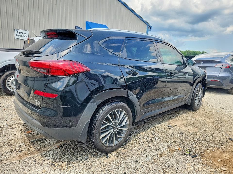 2021 HYUNDAI TUCSON VALUE 3