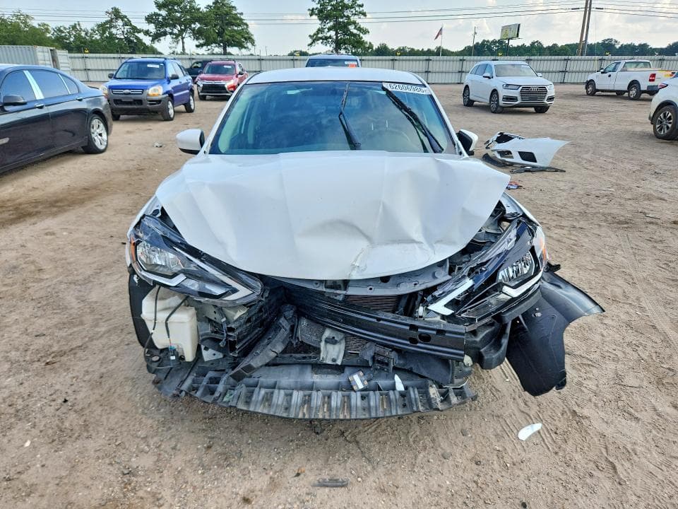 2019 NISSAN SENTRA SV 5