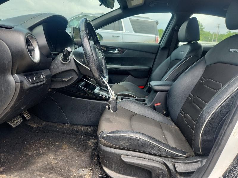 2022 KIA FORTE GT LINE 7