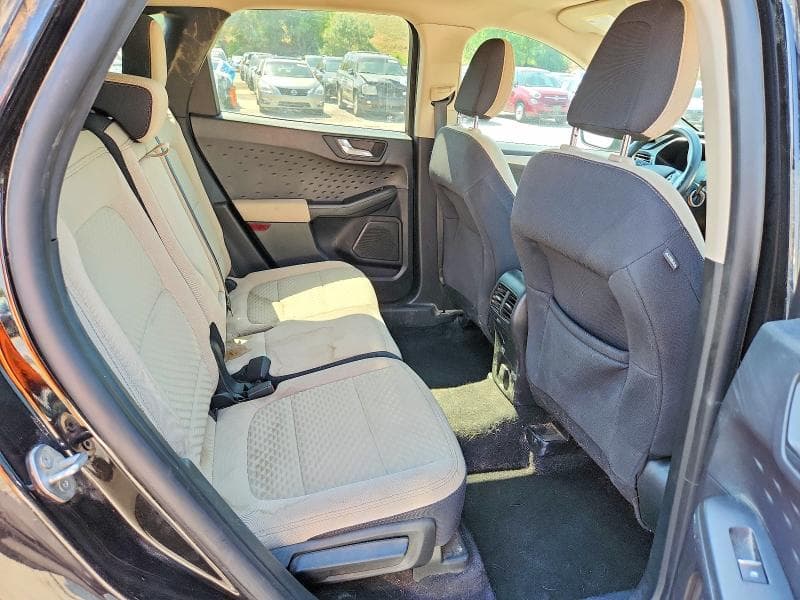 2020 FORD ESCAPE SE 11